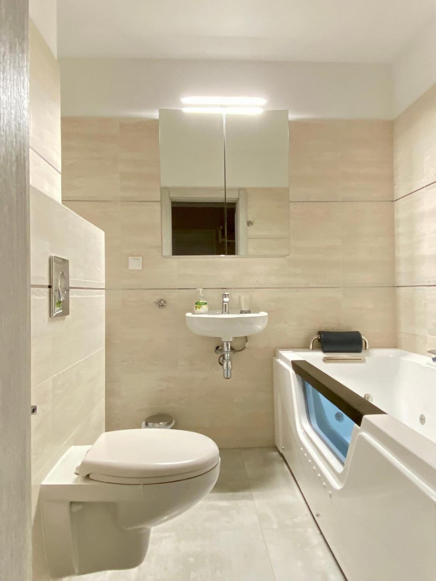 Apartament Raginisa By Prestige Home ชเตชชิน ภายนอก รูปภาพ
