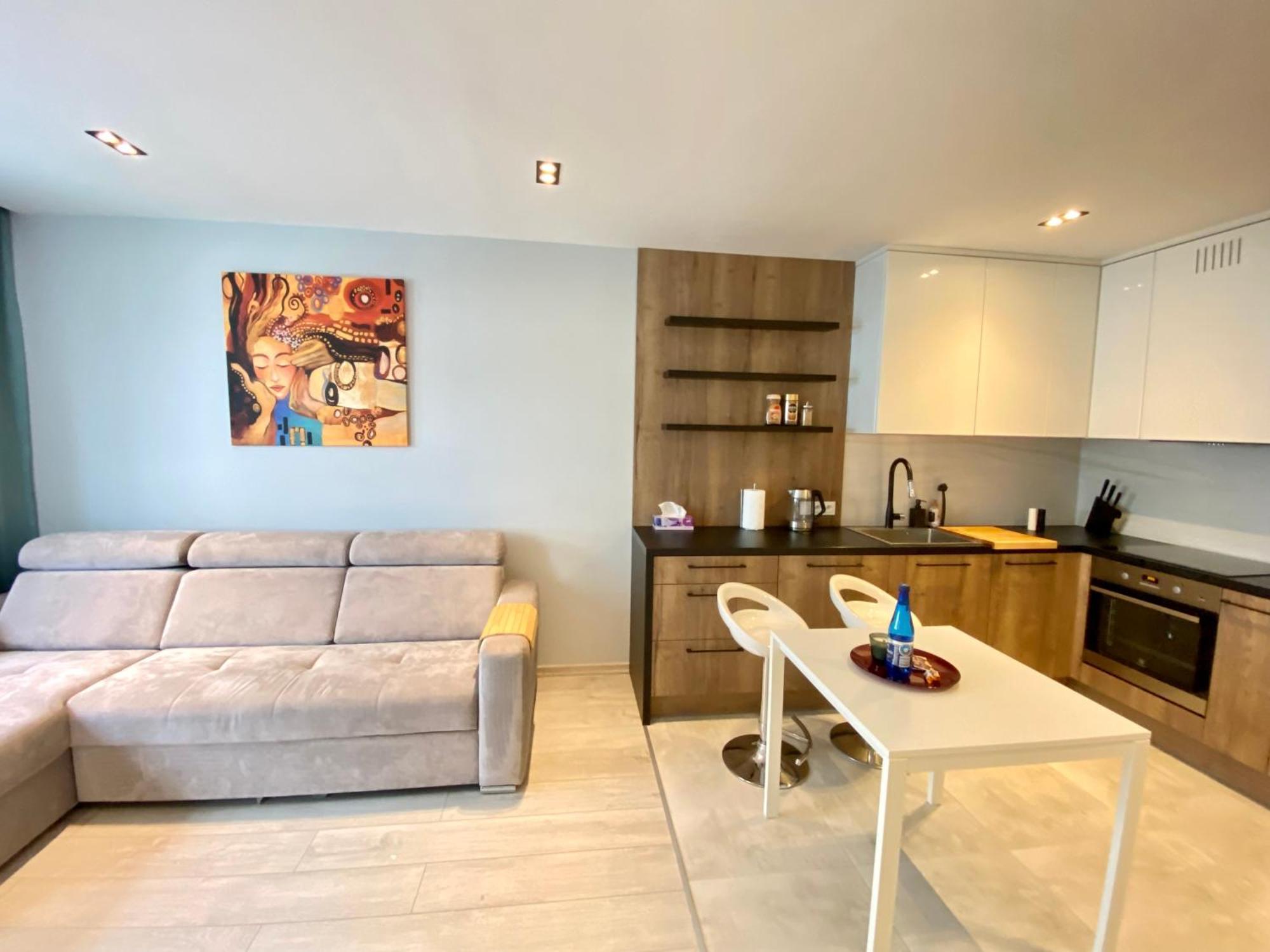 Apartament Raginisa By Prestige Home ชเตชชิน ภายนอก รูปภาพ